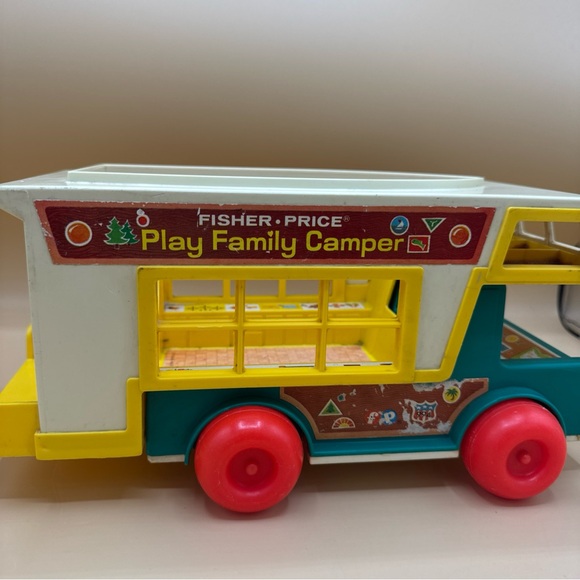Vintage Fisher Price Little People Play Family Camper Top & Truck - see pics - Picture 2 of 11
